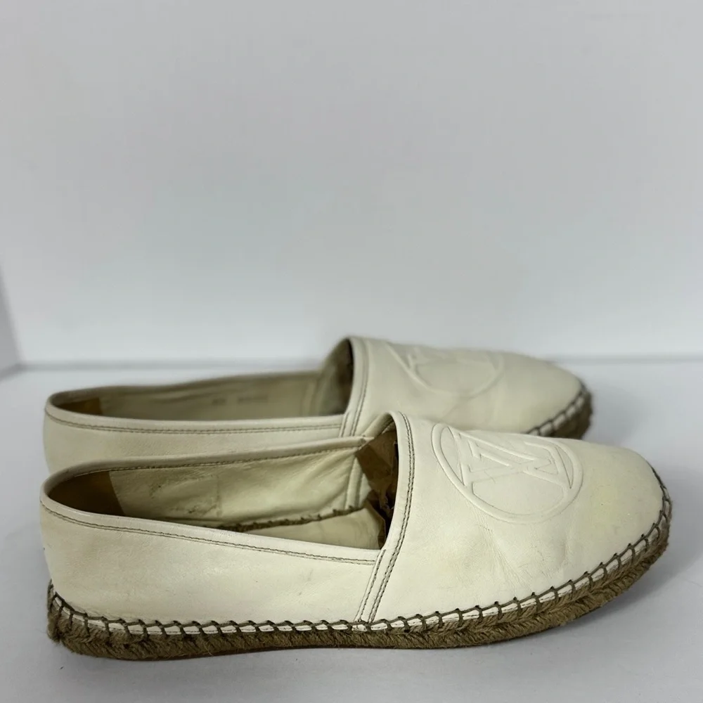 Louis Vuitton Cream Espadrilles in poor condition Size 38
